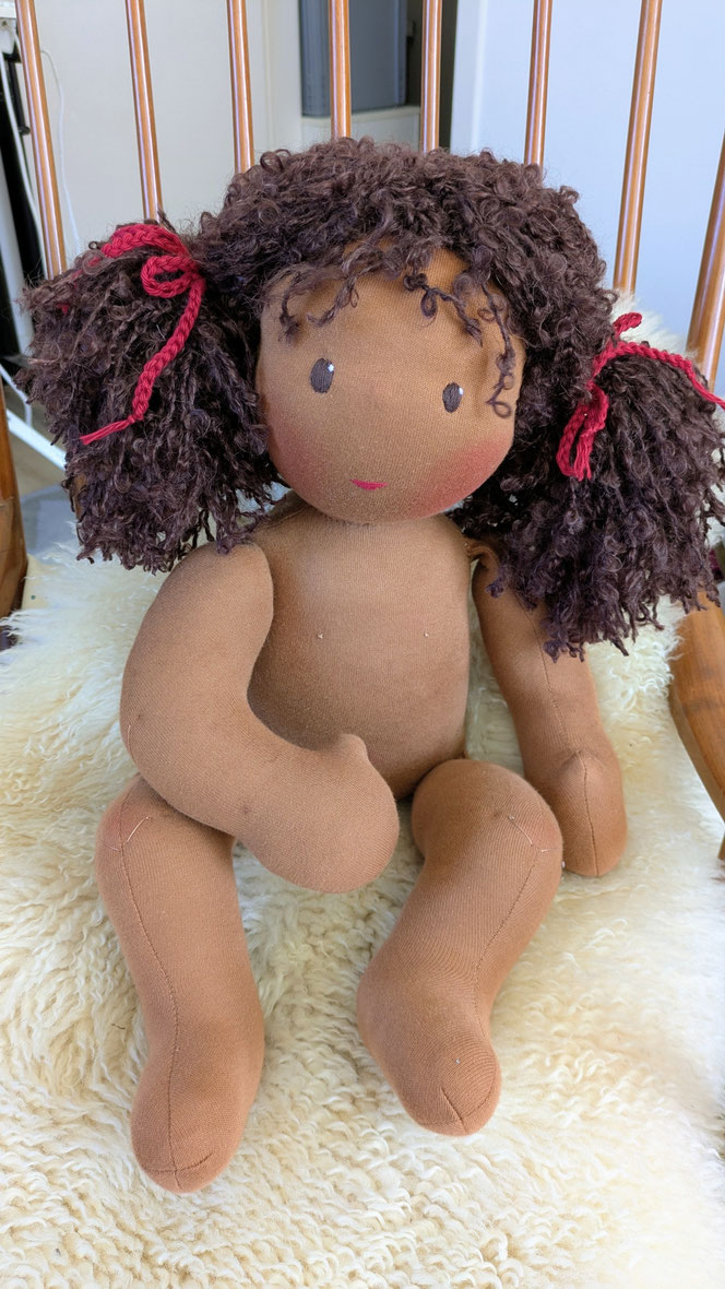 Therapiepuppe für die Kinderphysiotherapie nach z.B. Vojta oder Bobath, Demopuppe, Schulungspuppe, Übungspuppe, weiche bewegliche Therapiepuppe mit anbeugbaren Gliedern, handgemachte Stoffpuppe kaufen, Waldorfart, flexible lebensgroße Babypuppe