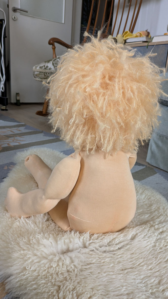 Therapiepuppe für die Kinderphysiotherapie nach z.B. Vojta oder Bobath, Demopuppe, Schulungspuppe, Übungspuppe, weiche bewegliche Therapiepuppe mit anbeugbaren Gliedern, handgemachte Stoffpuppe kaufen, Waldorfart, flexible lebensgroße Babypuppe