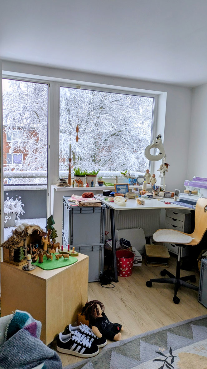 Arbeitsplatz, Puppenwerkstatt, Birkenliebe