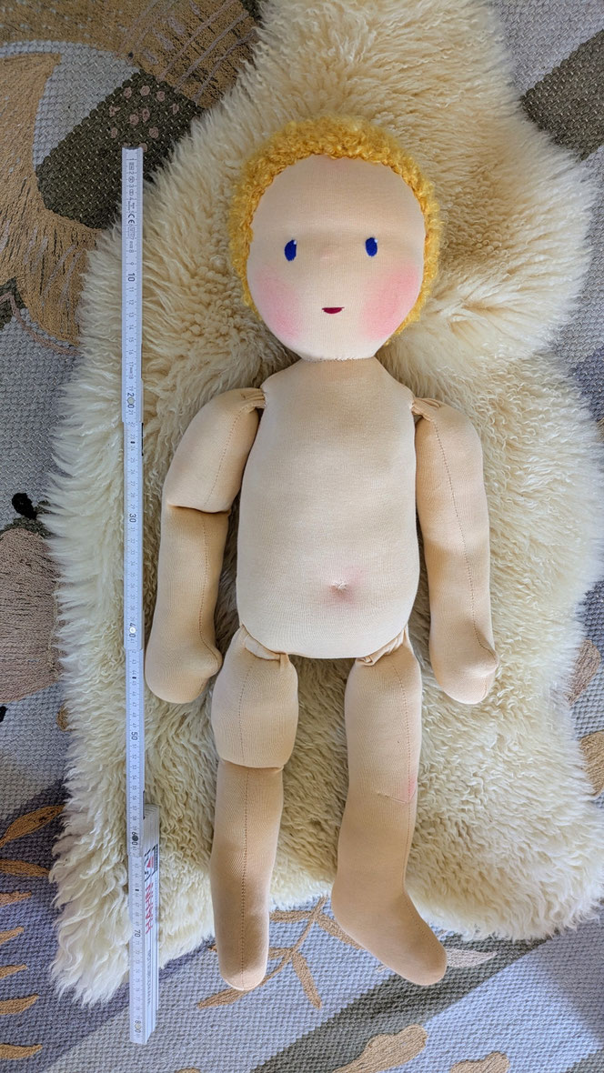 Therapiepuppe für die Kinderphysiotherapie nach z.B. Vojta oder Bobath, Demopuppe, Schulungspuppe, Übungspuppe, weiche bewegliche Therapiepuppe mit anbeugbaren Gliedern, handgemachte Stoffpuppe kaufen, Waldorfart, flexible lebensgroße Babypuppe