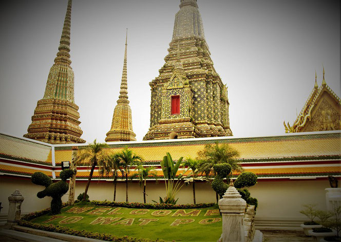 ワット・ポー（涅槃寺、wat po）の写真。タイ出張旅行時に撮影。