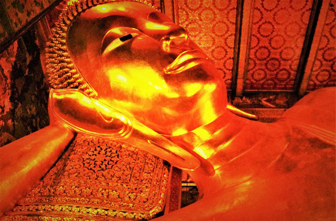 ワット・ポー (涅槃寺・wat pho)の涅槃仏（リクライニング・ブッダ/Reclining Buddha） @バンコク・タイランド