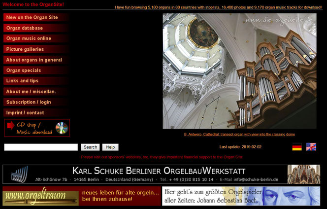 Die Titelseite der Homepage „Die Orgelseite“. Links sieht man schrift in Gelb auf rotem Grund, rechts ist das Bild einer Orgel in einer Kirche. Unten ist Werbung auf dieser Homepage.