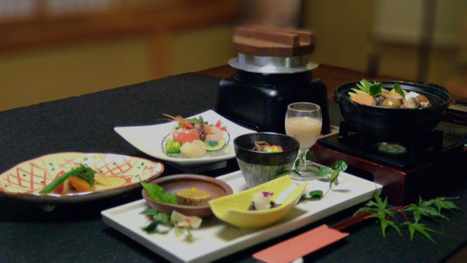 Japanese Restaurant authenticjapanese japanesecuisie nakatsugawa  traditionalfood japanesefood gifu japan restaurant dining foodie travel  autumninJapan nakatsugawa poetryoffood japanesecuisine
