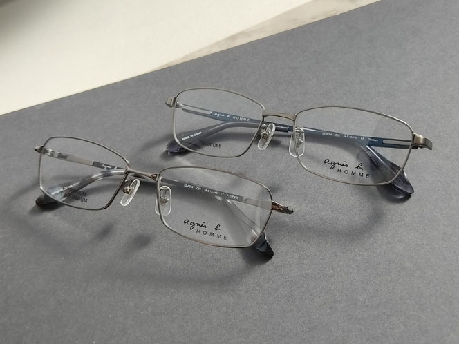 agnes b. HOMMEのメガネの写真