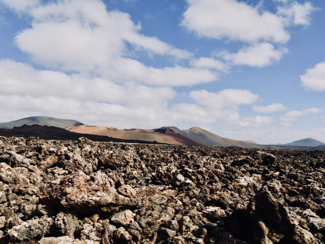Vulkane undLavaberge auf Lanzarote