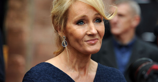 JK Rowling lors de la première représentation de "Harry Potter et l'Enfant Maudit" le 30 Juillet 2016 à Londres