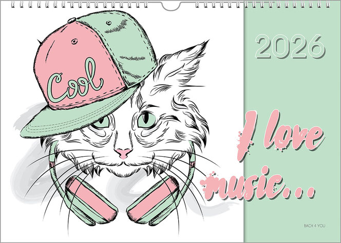 A music calendar for children in the Bach Shop: In the left two-thirds against a white background is a cute cat with a cap and headphones. The light green third on the right shows the year in green at the top and the title in pink at the bottom.