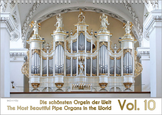A pipe organ calendar: The top 80 percent of the image is the calendar cover. Below that, 20 percent is white: Here you can read the title: The most beautiful pipe organs in the world. On the right is a very large year.