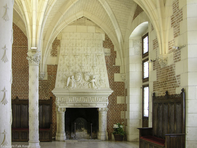 Bild: Im Saal Conseil mit Kamin im Château d´Amboise