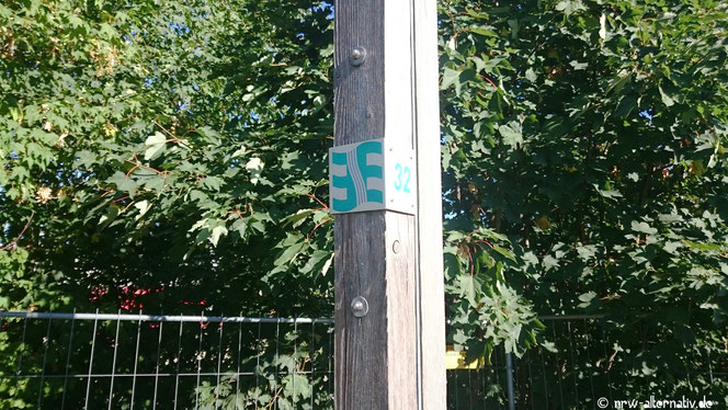 Schild des Ems-Radweges.