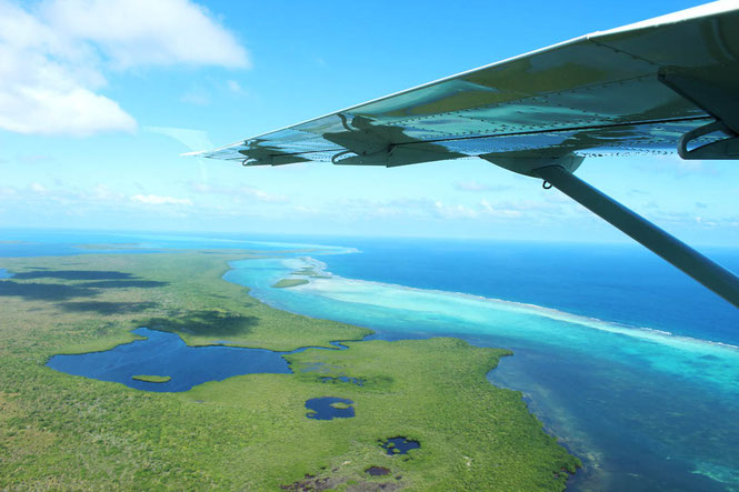 View over the lighthouse reef in Belize