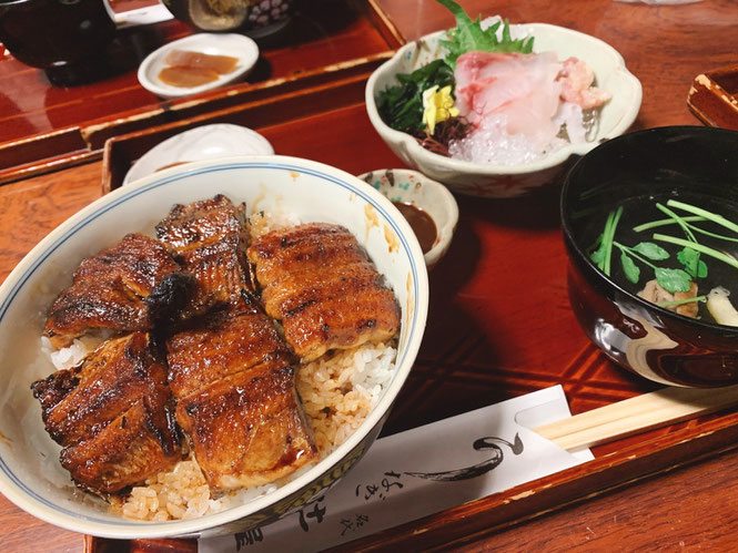 辻屋さんの「うな丼定食」