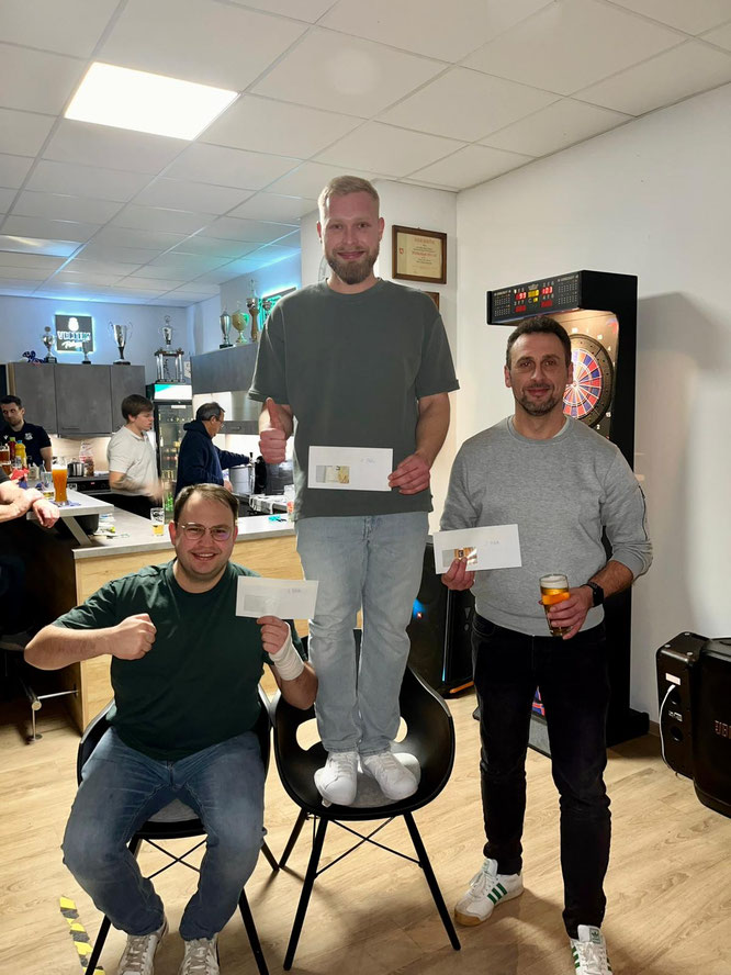 Die Sieger v.l.n.r.: Pascal Schrader (Platz 3), Jonas Weber (Platz 1), Christian Wippich (Platz 2)
