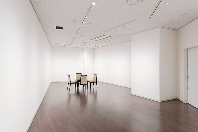 ヒルトピアアートスクエアC室。