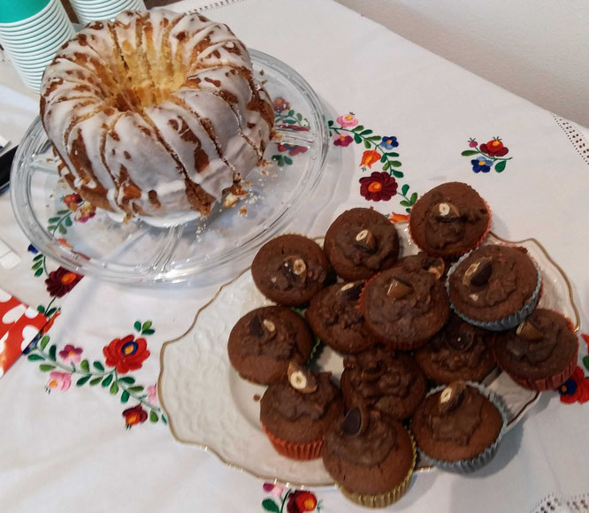 Nur das Beste für meine Gäste: Sandkuchen und Toffifee-Nutella-Muffins