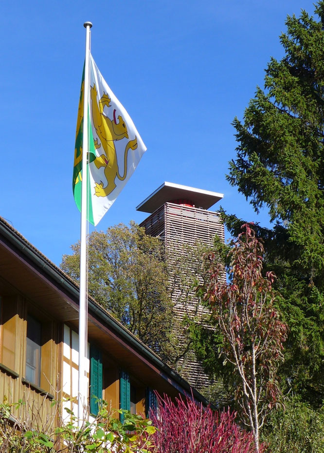 Spuren zweier französischer Kaiser in Hohenrain: Napoleon I. brachte dem Thurgau die Freiheit, Napoleon III. war Mitinitiant des ehemaligen Aussichtssturmes Belvédère, dem Vorgänger des heutigen Napoleonturms