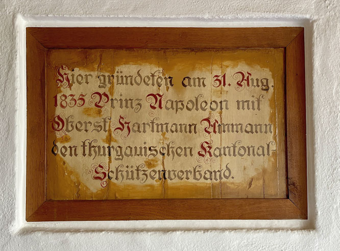 diese Tafel hängt noch heute in der ehemaligen Schützenstube