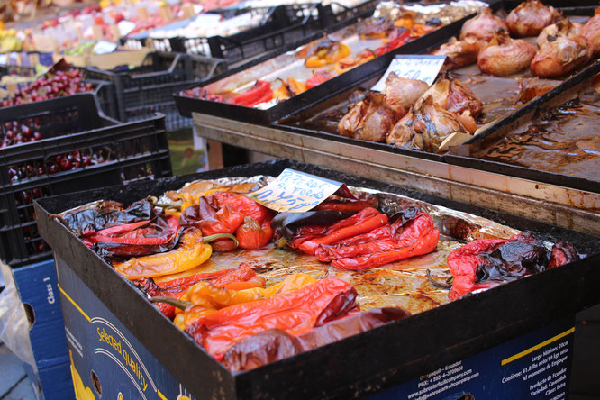 fluegelwesen.de - Gegrilltes Gemüse auf dem Markt in Catania