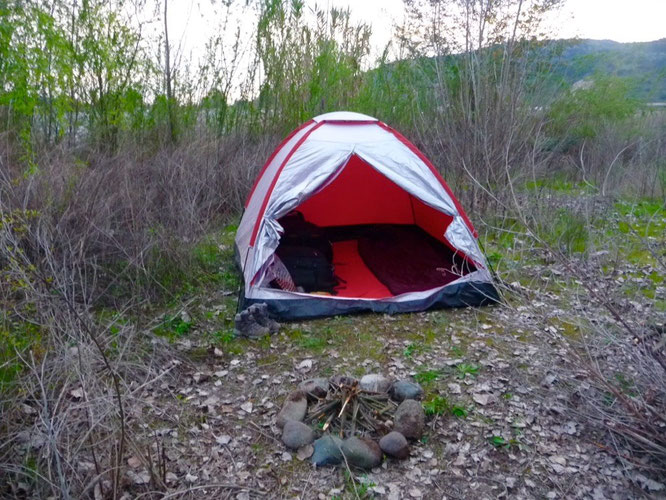 camping whilst hitch hiking chile