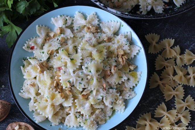 Pasta mit Walnuss-Sahnesoße Oligarto Rezepte mit Olivenöl