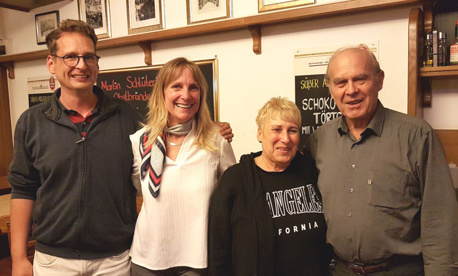 v.l.n.r. Tim Schweier, Dr. Julia Kenter, Iris Farber, Horst Heller