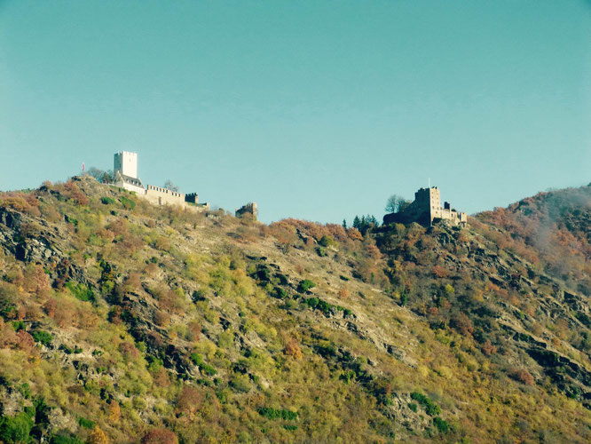 Die feindlichen Brüder...Burg Sterrenberg und Burg Liebesstein