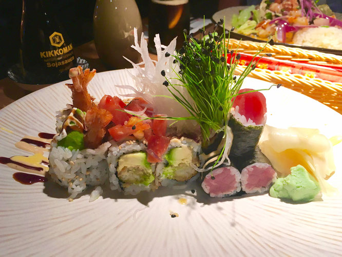 Fast, aber nur fast zu schön zum Essen, das Sushi-Arrangement im Papa Umi