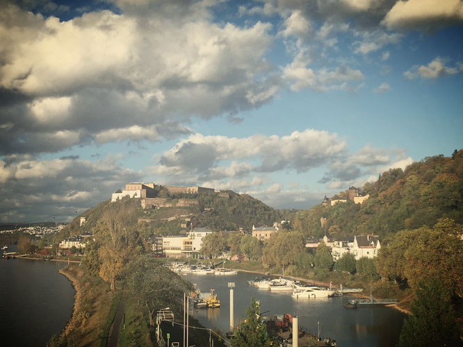 Blick auf Festung Ehrenbreitstein von der Pfaffendorfer Brücke
