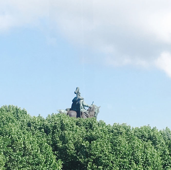 Blick auf den Kaiser aus einer der Gondeln der Koblenzer Seilbahn