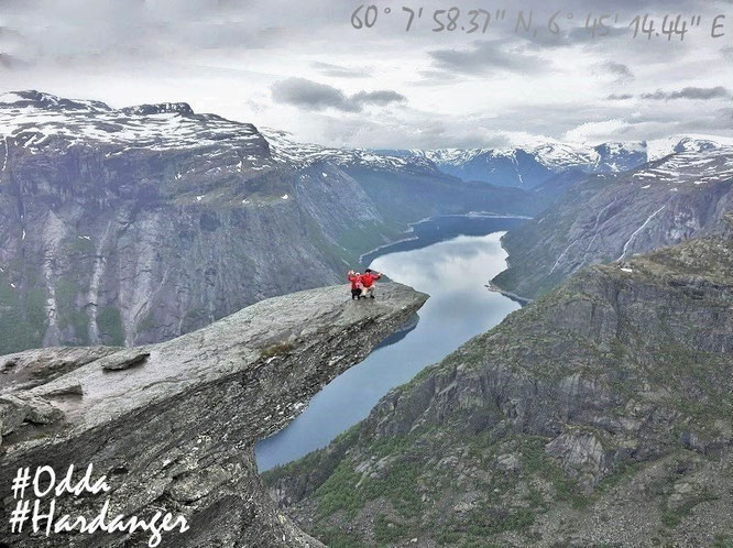 Trolltunga Norway Norwegen  JR Skye / J.R. Skye Norge / hike / climbing / climb / Reiseblog / Travelblog / Reise / Bergsteigen /