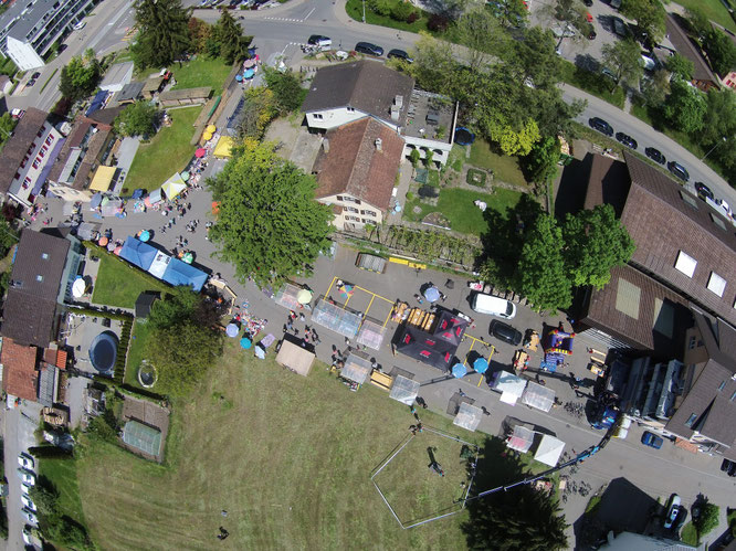 (Bild: dorfmaert-wolfhausen.ch