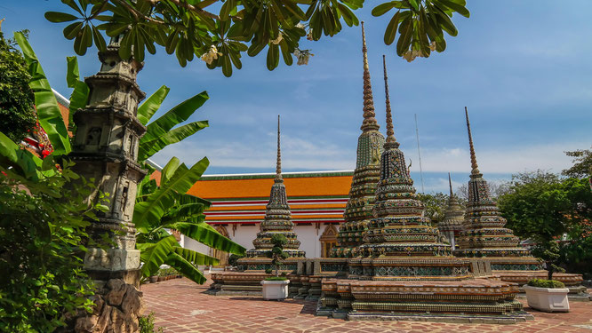 Wat Pho mit seinen Chedis