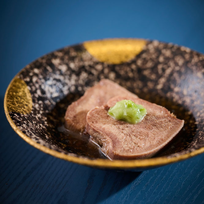 ・Lampada 肉出汁おでん 英国産牛タン ワサビ添え / 980円
