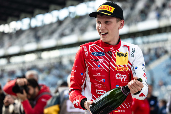 Bild: Max Reis Presse