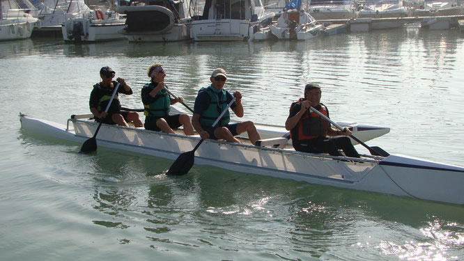 Pirogue Taho'e 800 port de La Rochelle 