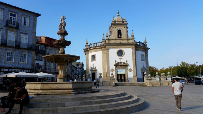 Barcelos, Mercado de Barcelos, Praca da Republica