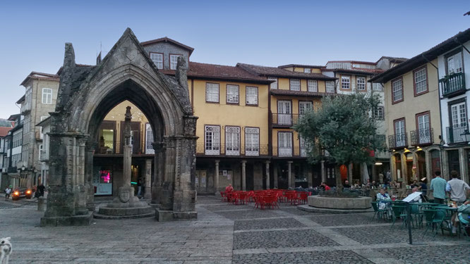 Largo da Oliveira, Guimaraes, Portugal, Minho