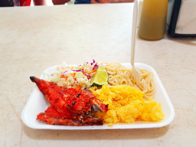 isla-mujeres-reiseblog-came-saw-travelled-hähnchen-verpflegung-tagestrip-tour