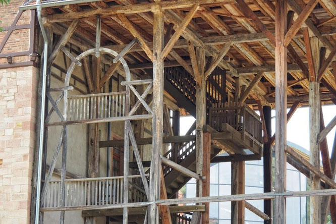 das grosste gradierwerk von hessen steht in bad orb technikdenkmal und freiluft inhalatorium fur ihre gesundheit und entspannung seniortraveller de reiseblog fur den zweiten reisefruhling