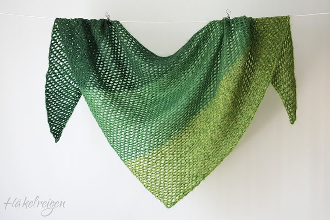 Tunisian crochet shawl Zuckerwatte Haekelreigen