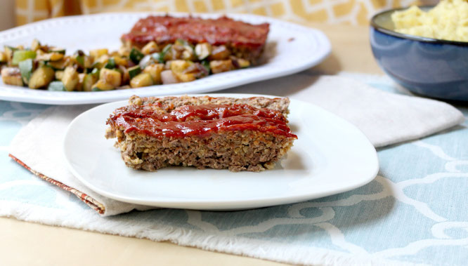 A simple, easy meatloaf recipe perfect to have on hand for a special meal even on a busy weeknight! - www.homemadenutrition.com