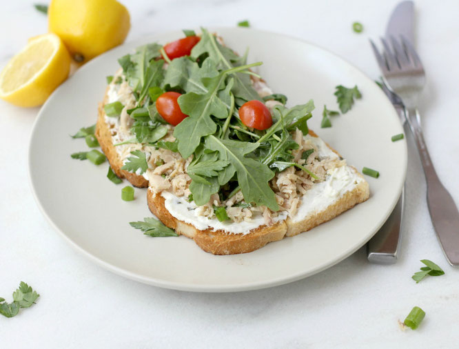 Open-faced garden tuna sandwiches are a delicious, light summer lunch or dinner! #ad - www.homemadenutrition.com