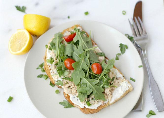 Open-faced garden tuna sandwiches are a delicious, light summer lunch or dinner! #ad - www.homemadenutrition.com