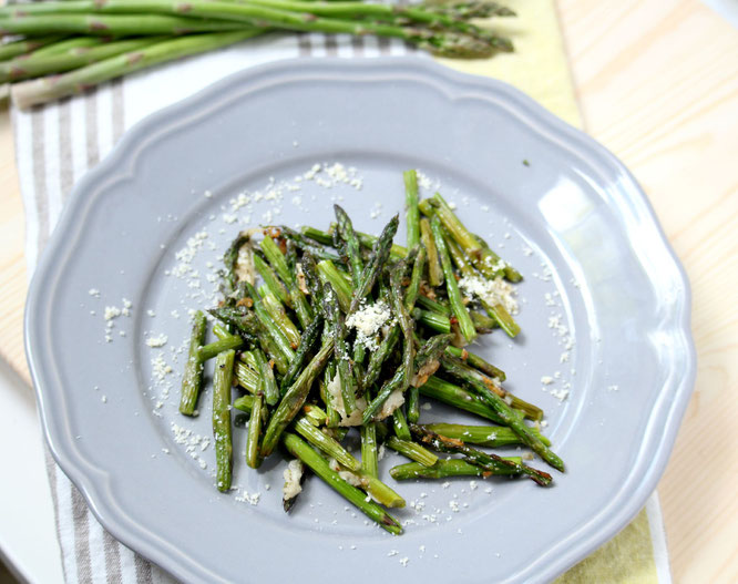 This easy roasted parmesan asparagus will have the whole family excited about eating their veggies!