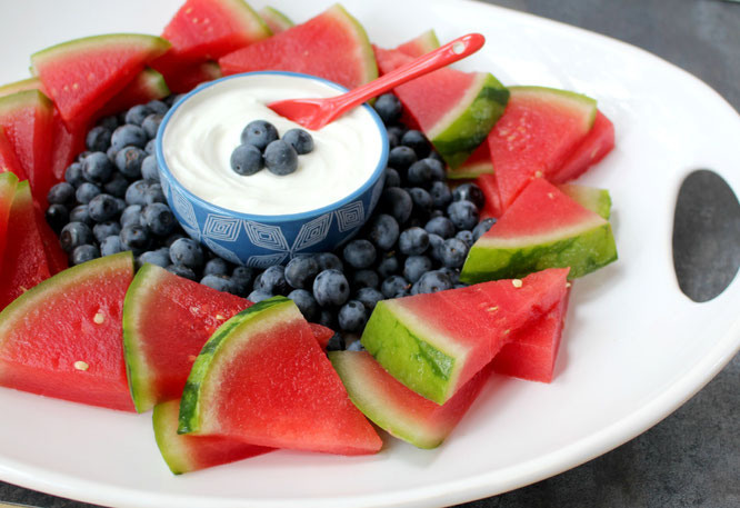 This red, white, and blue fruit platter with yogurt dip is a simple, delicious, and healthy four- ingredient patriotic appetizer!