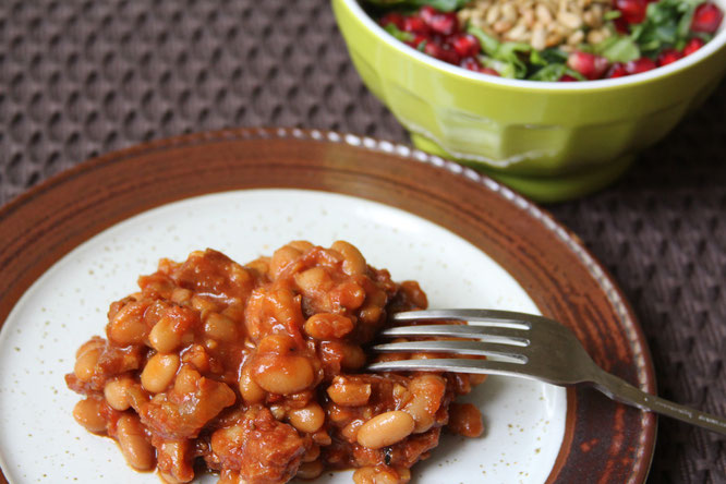 slow cooker baked beans and ham.  Healthy homemade version of pork and beans