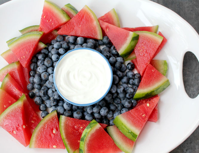 This red, white, and blue fruit platter with yogurt dip is a simple, delicious, and healthy four- ingredient patriotic appetizer!