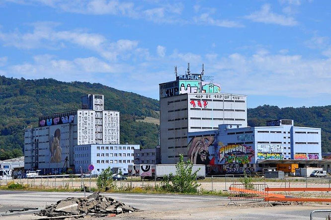 Ein erster Blick auf die Graffiti-Welt im Linzer Hafengelände. © 2018 Reinhard A. Sudy