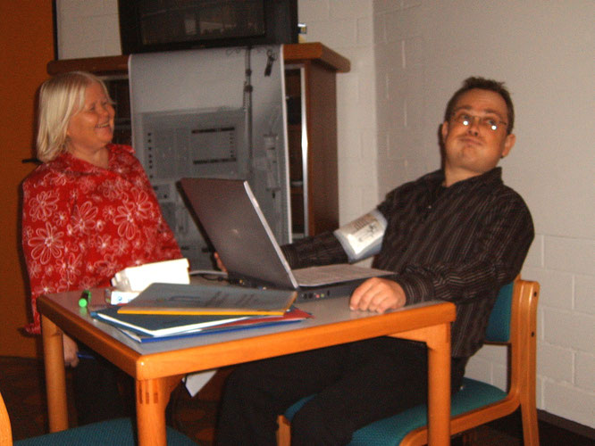 Monika Centmayer mit mir beim Seminar 2004 